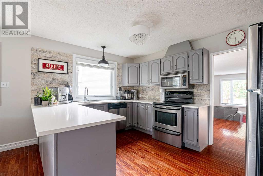 124 Marten Place Property Photo 11