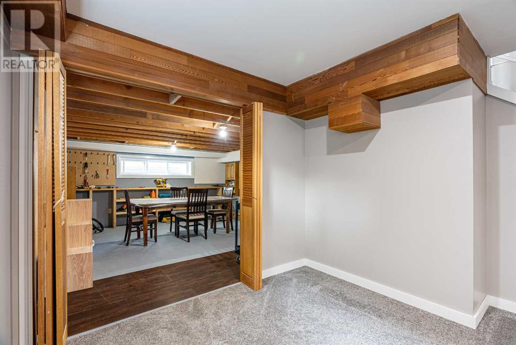 124 Marten Place Property Photo 33