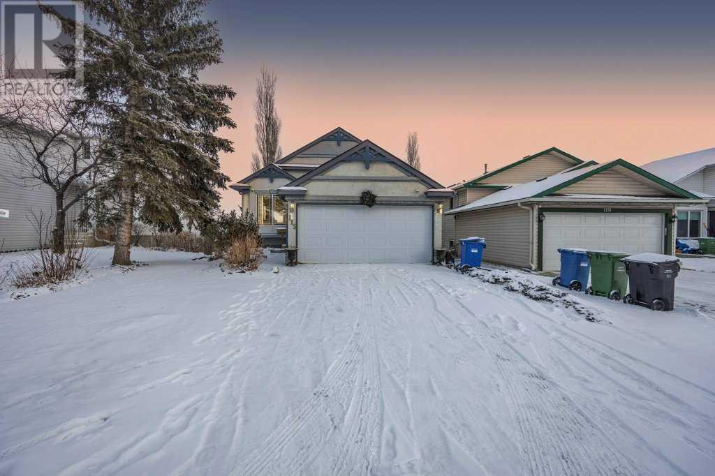 115 Harvest Oak Crescent Ne Property Photo