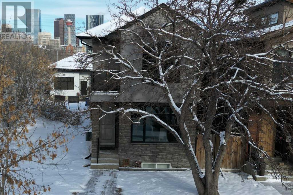 18 27 Avenue Sw Property Photo