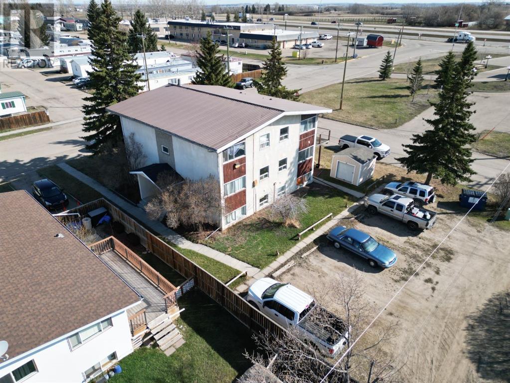 2-8, 2337 20 Avenue Property Photo 2