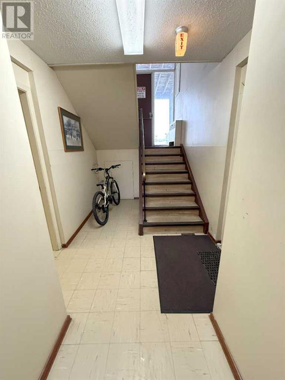 2-8, 2337 20 Avenue Property Photo 14