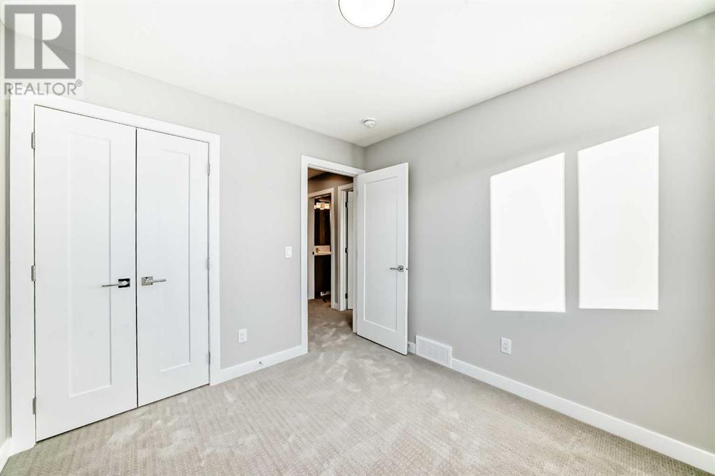 552 Chelsea Gardens Property Photo 22