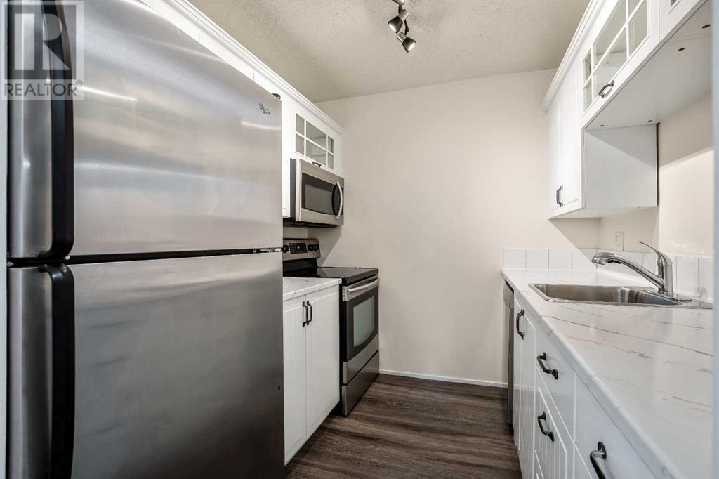 522, 10120 Brookpark Boulevard Sw Property Photo