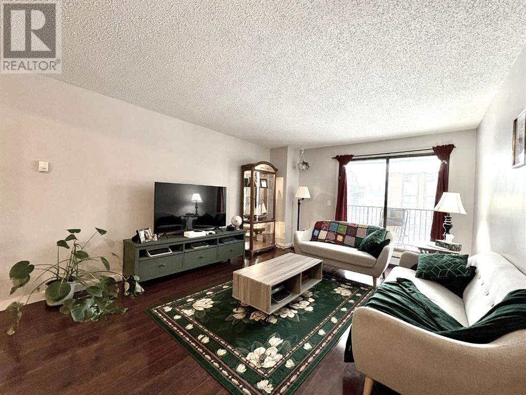 4202, 13045 6 Street Sw Property Photo