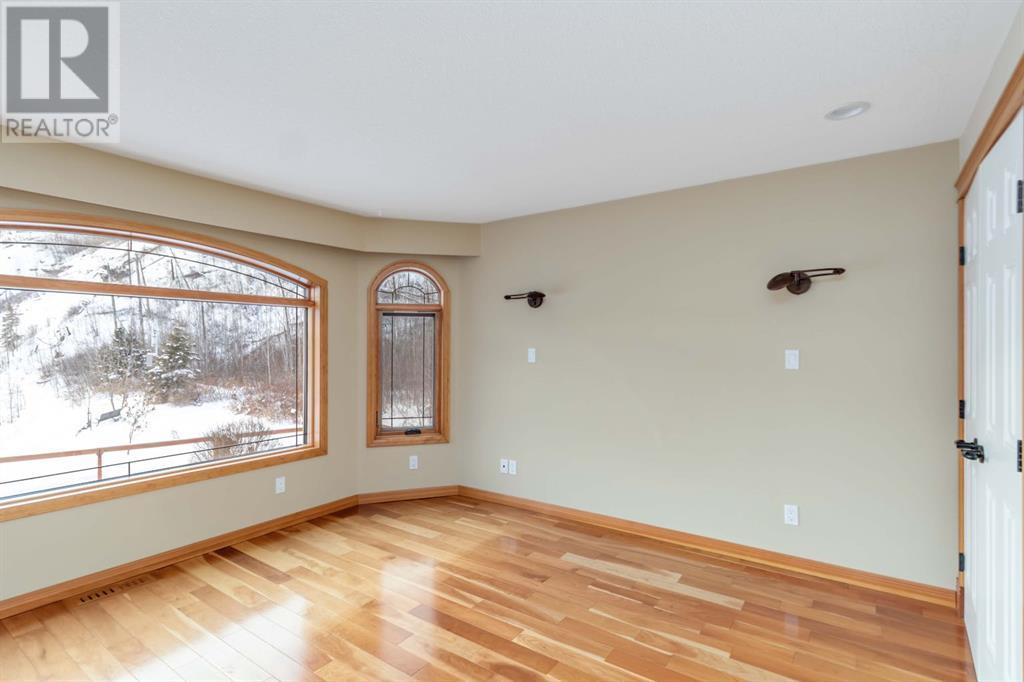 122 Goodwin Place Property Photo 16