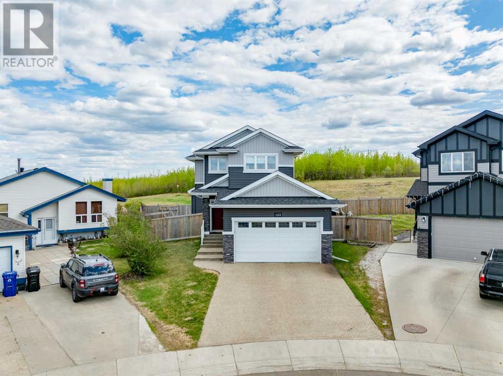 123 Alpine Court Property Photo 1