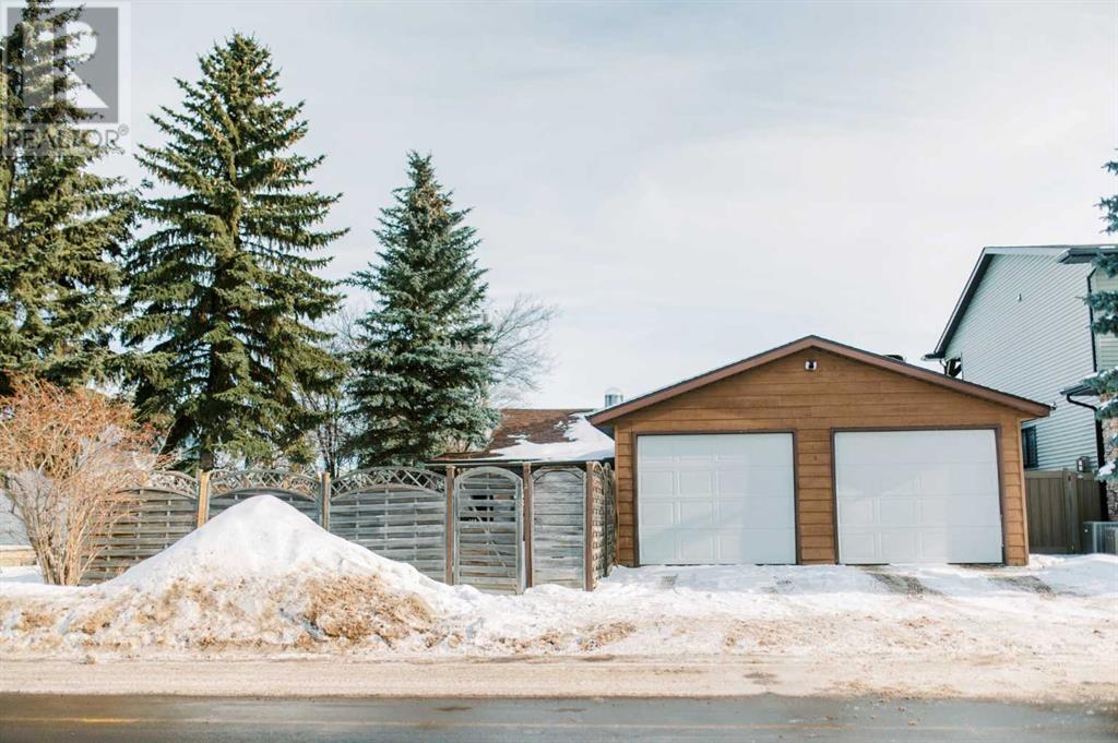 19 Sands Street Property Photo