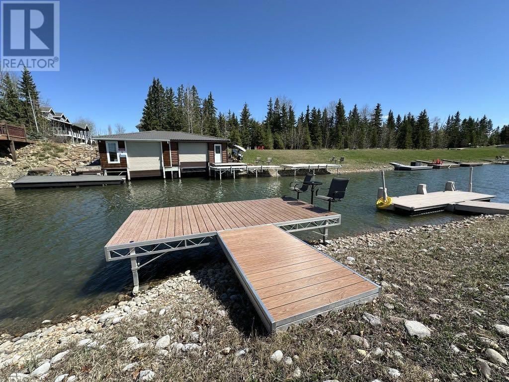 738 Bridgeview Road Property Photo 2