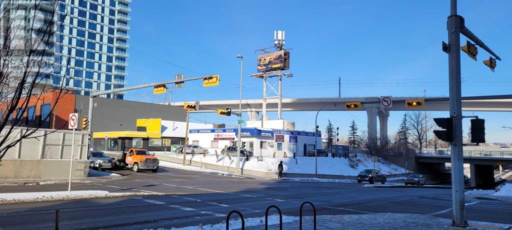 1502 10 Avenue Sw Property Photo