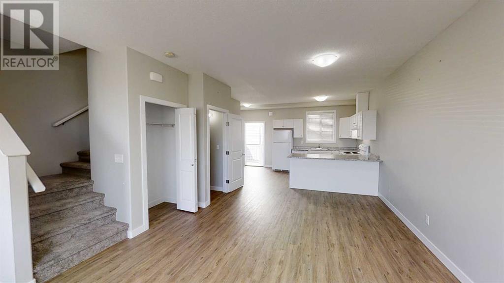 9503 112 Avenue Property Photo 5