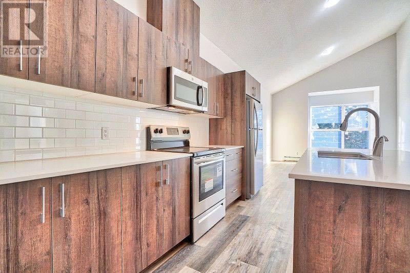 303 Waddy Lane Property Photo 12