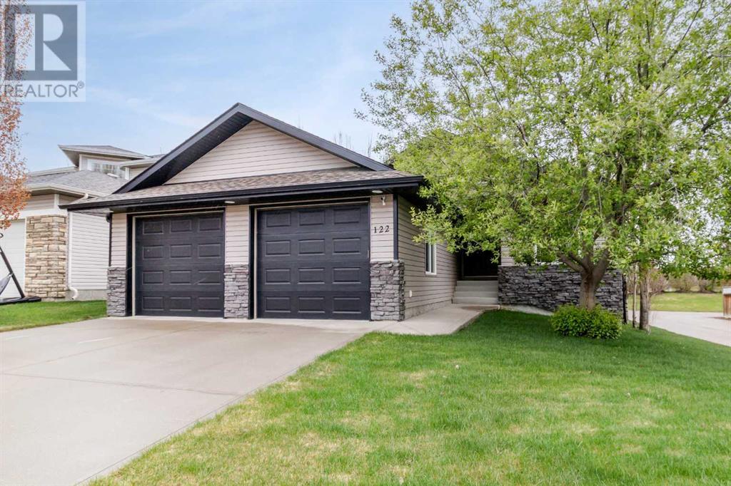 122 Alberts Close Property Photo