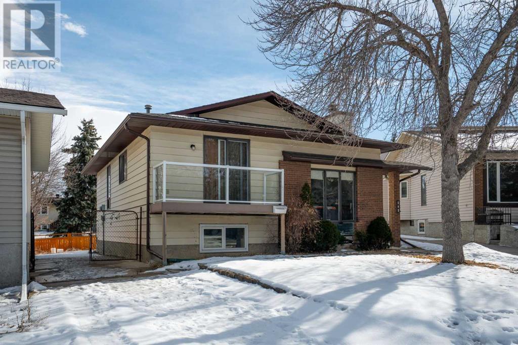 171 Berwick Way Nw Property Photo