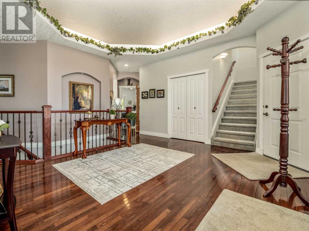 321 10 Street W Property Photo 7