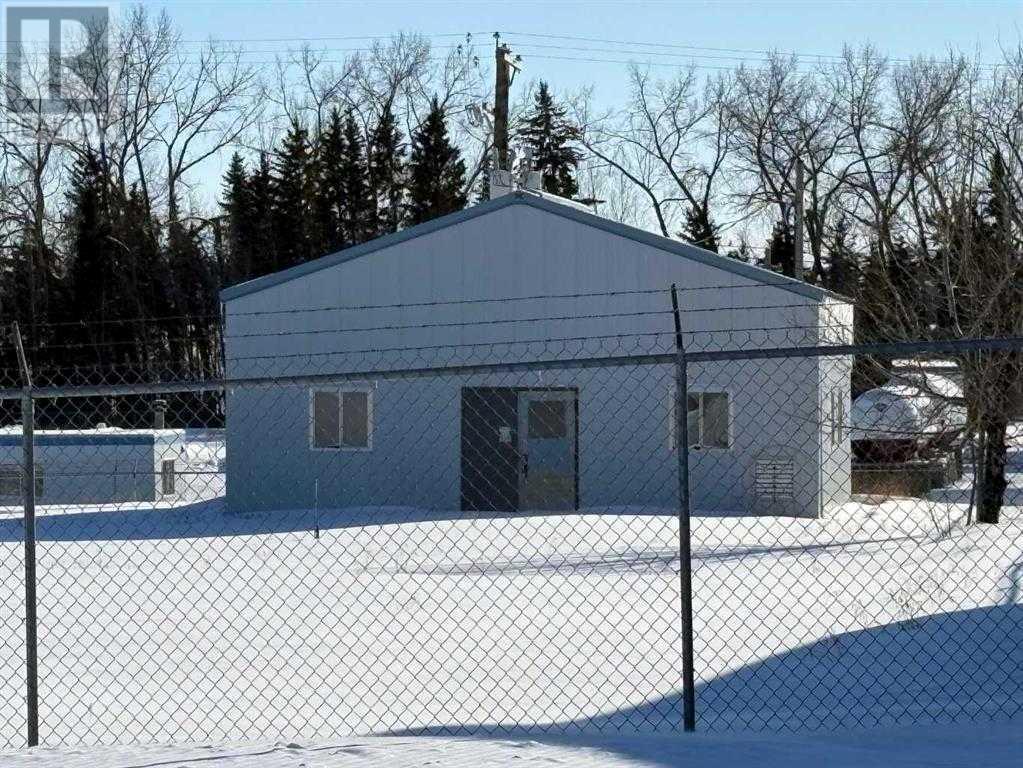 5025 45 Avenue Property Photo 9