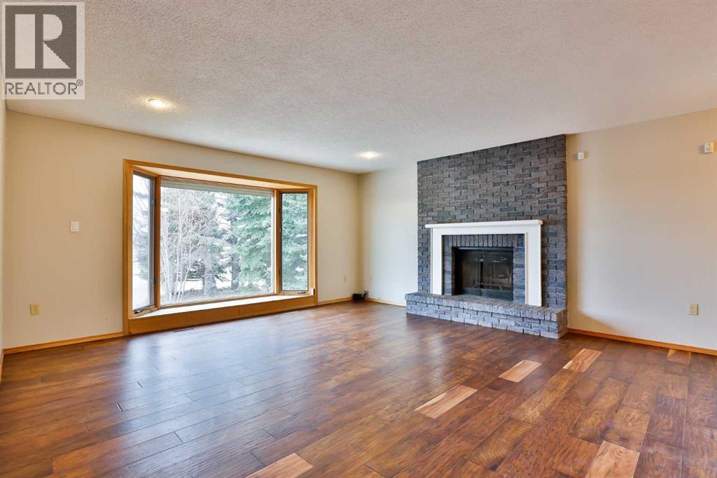 84071 Hwy 810 Property Photo 6