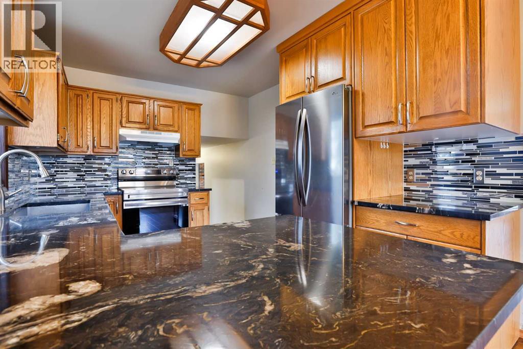 84071 Hwy 810 Property Photo 12