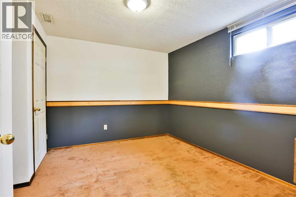 84071 Hwy 810 Property Photo 22