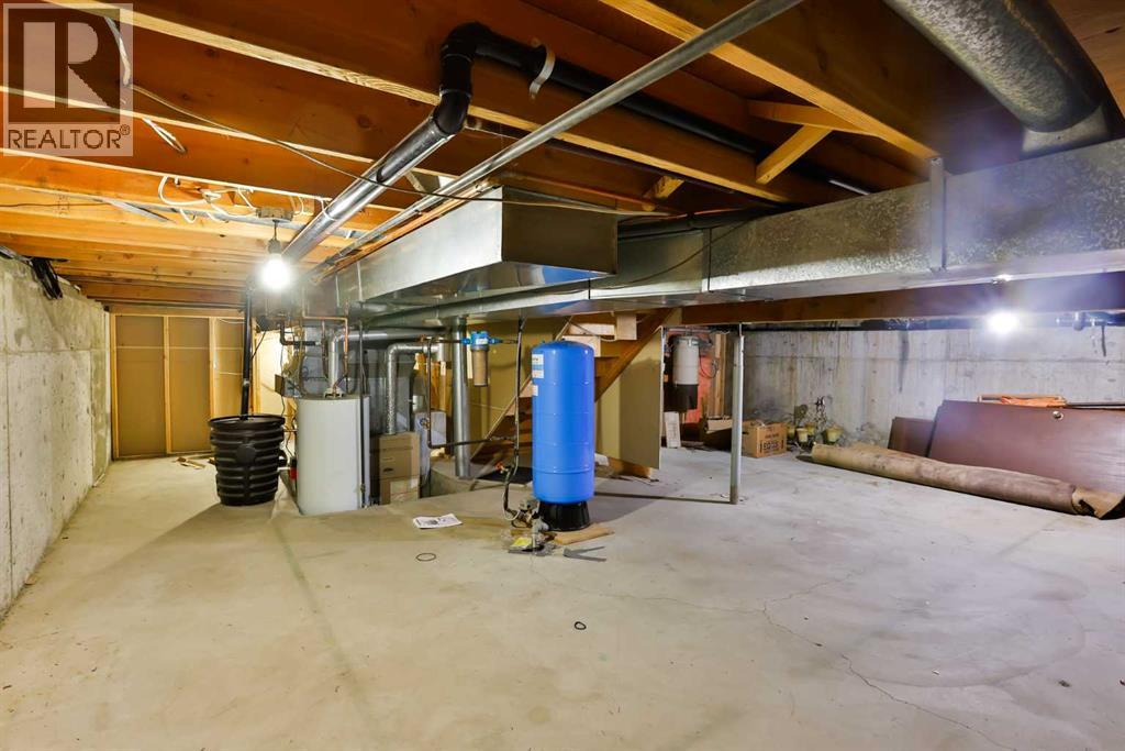 84071 Hwy 810 Property Photo 28