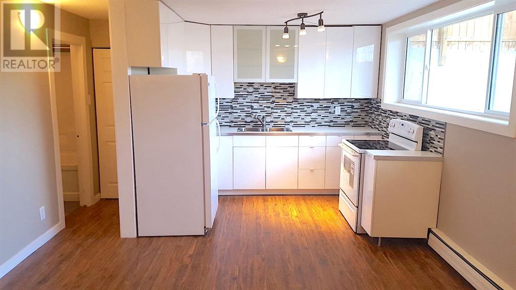 4416 4 Street Nw Property Photo 5
