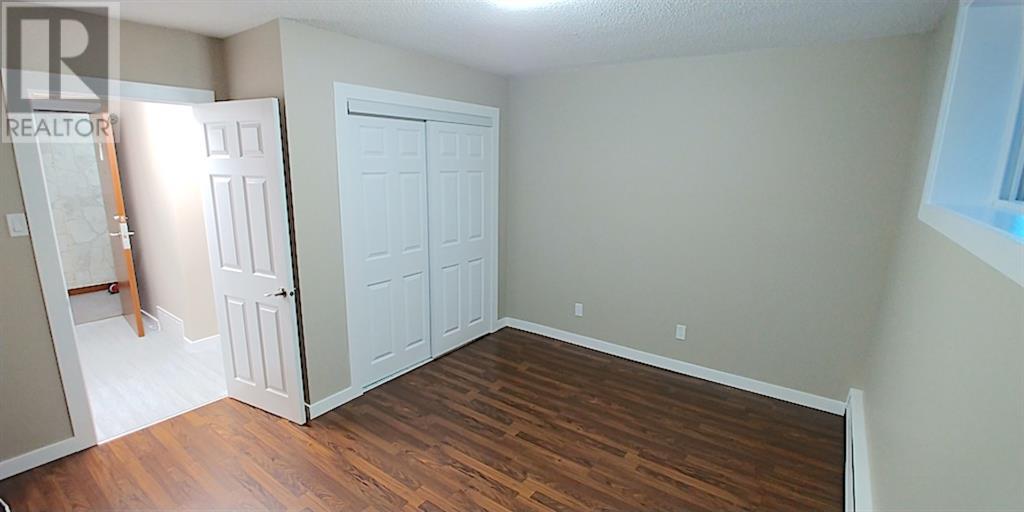 4416 4 Street Nw Property Photo 8