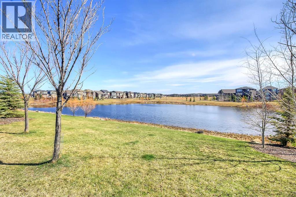 10 Legacy Forest Heights Se Property Photo 24