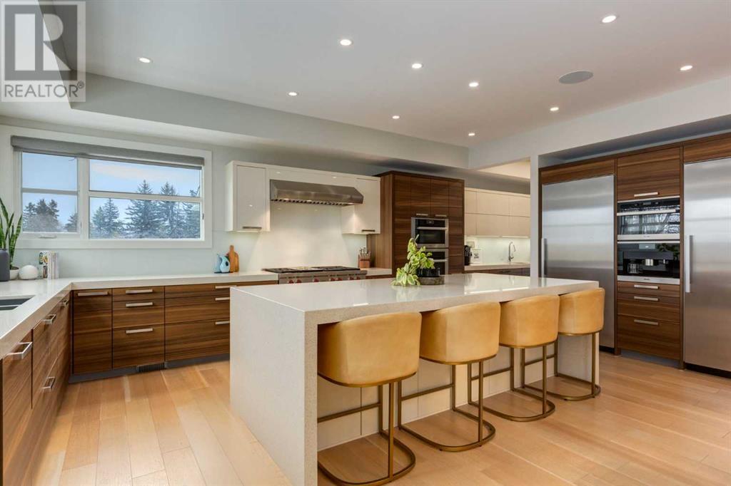 708 Madison Avenue Sw Property Photo 1