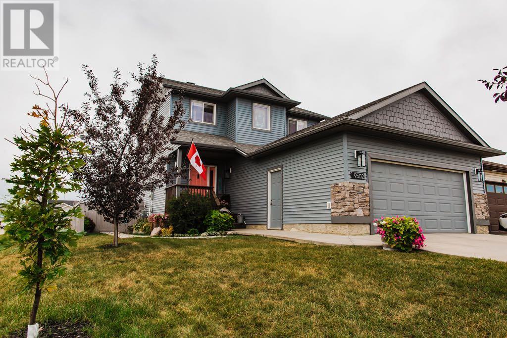 9502 91 Street Property Photo