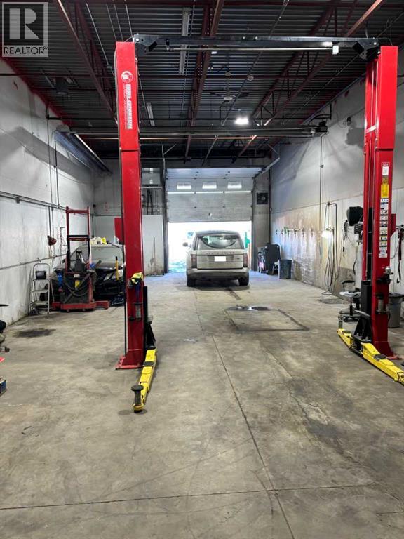 22a, 416 Meridian Road Se Property Photo 11