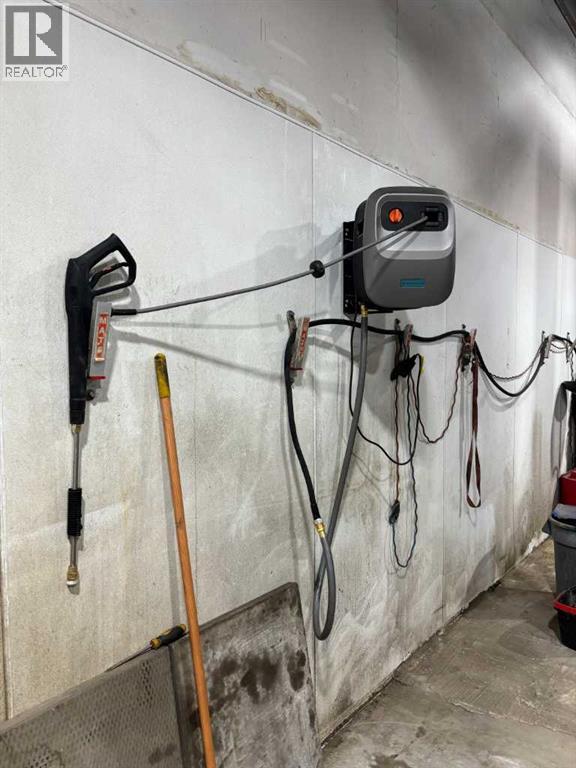 22a, 416 Meridian Road Se Property Photo 25