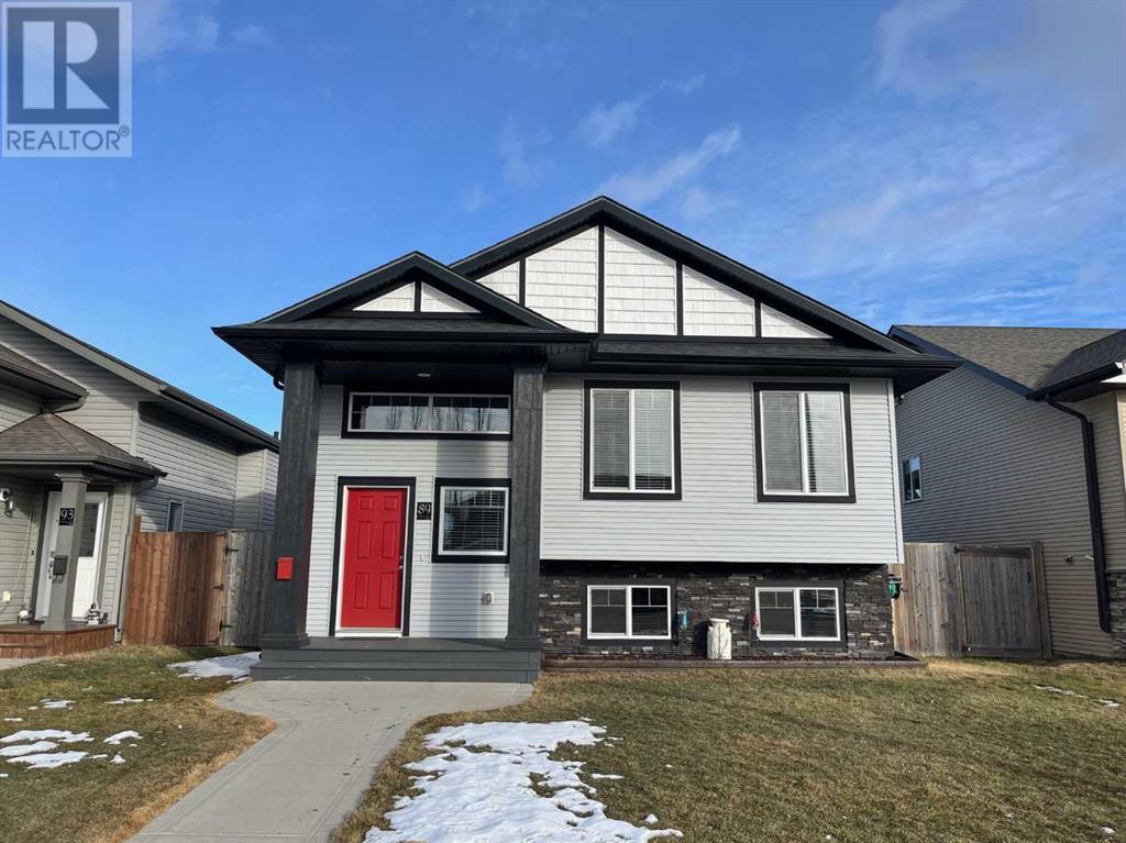 89 Coachman Way Property Photo