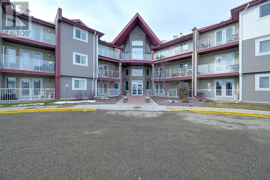 108, 260 Duston Street Property Photo 1