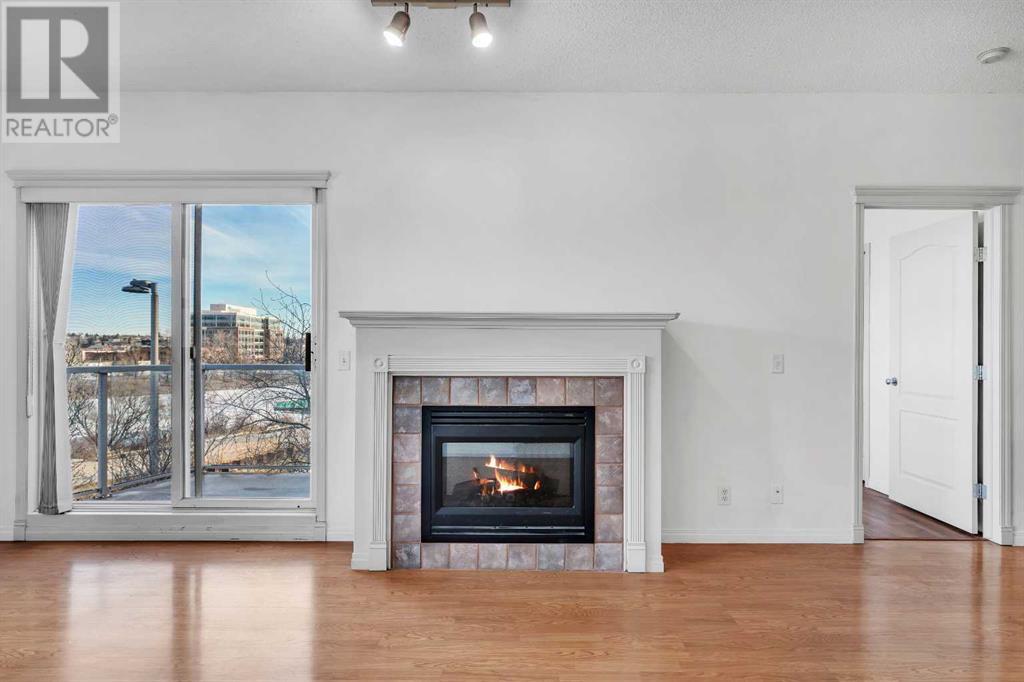 453, 333 Riverfront Avenue Se Property Photo 1