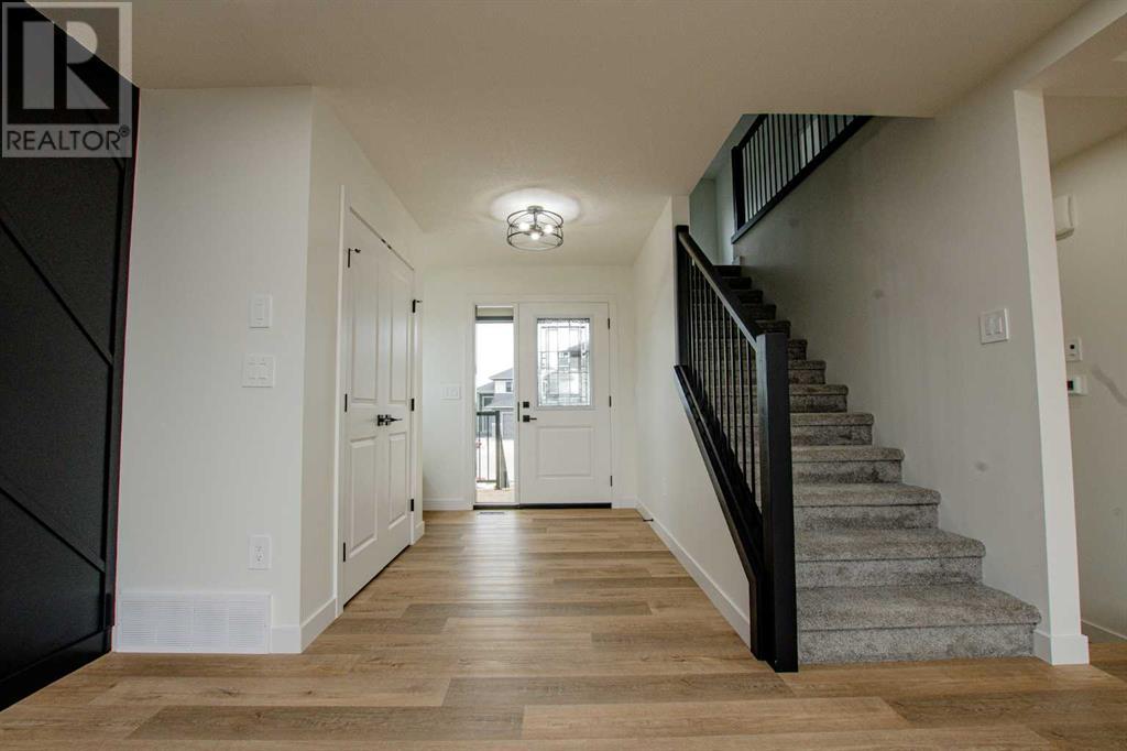 8533 71a Avenue Property Photo 3