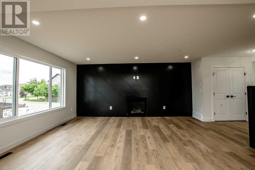 8533 71a Avenue Property Photo 4