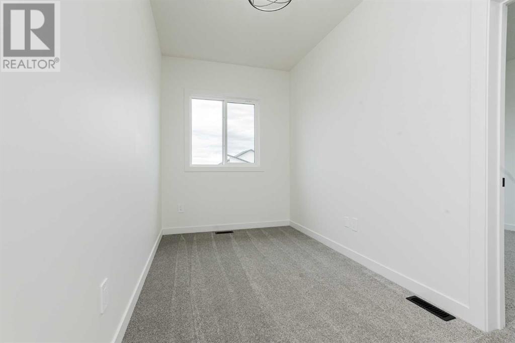 8533 71a Avenue Property Photo 18