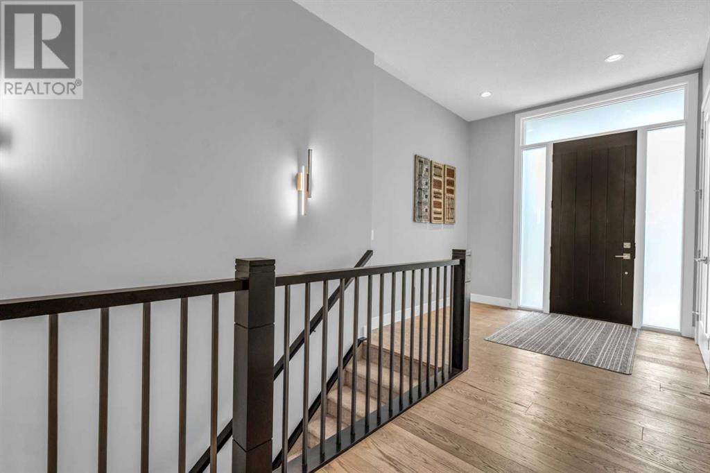 164 Cranbrook Drive Se Property Photo 5