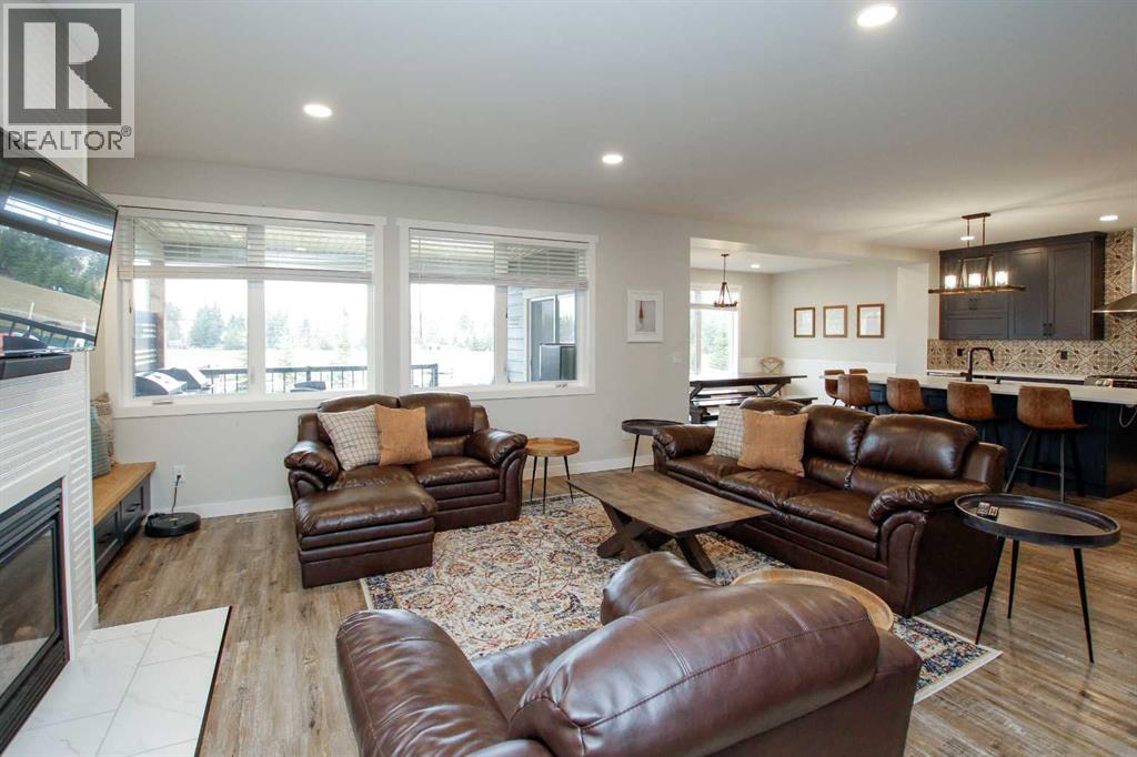 652 Bridgeview Road Property Photo 8