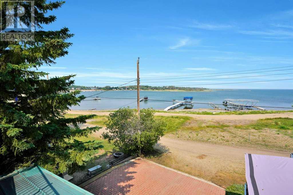34 Beach Street E Property Photo 20