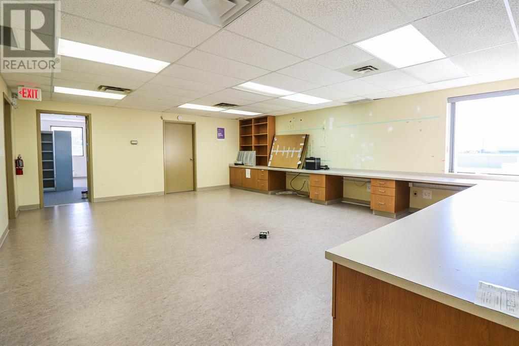 10109 97 Avenue Property Photo 20