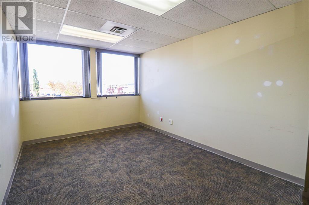 10109 97 Avenue Property Photo 25