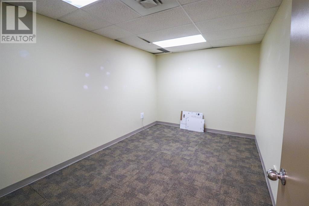 10109 97 Avenue Property Photo 29