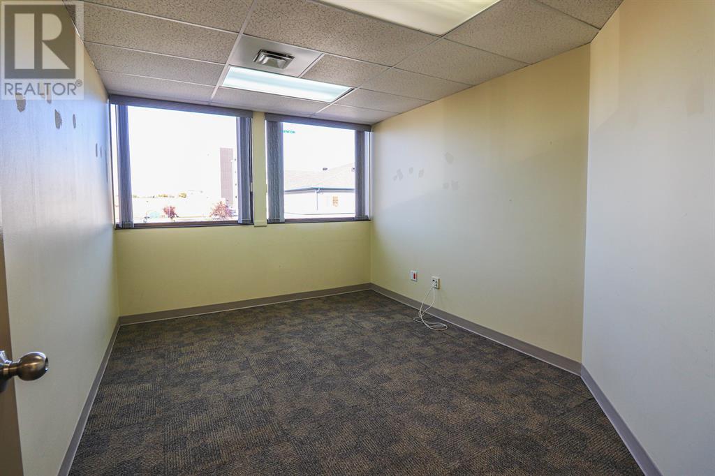 10109 97 Avenue Property Photo 35