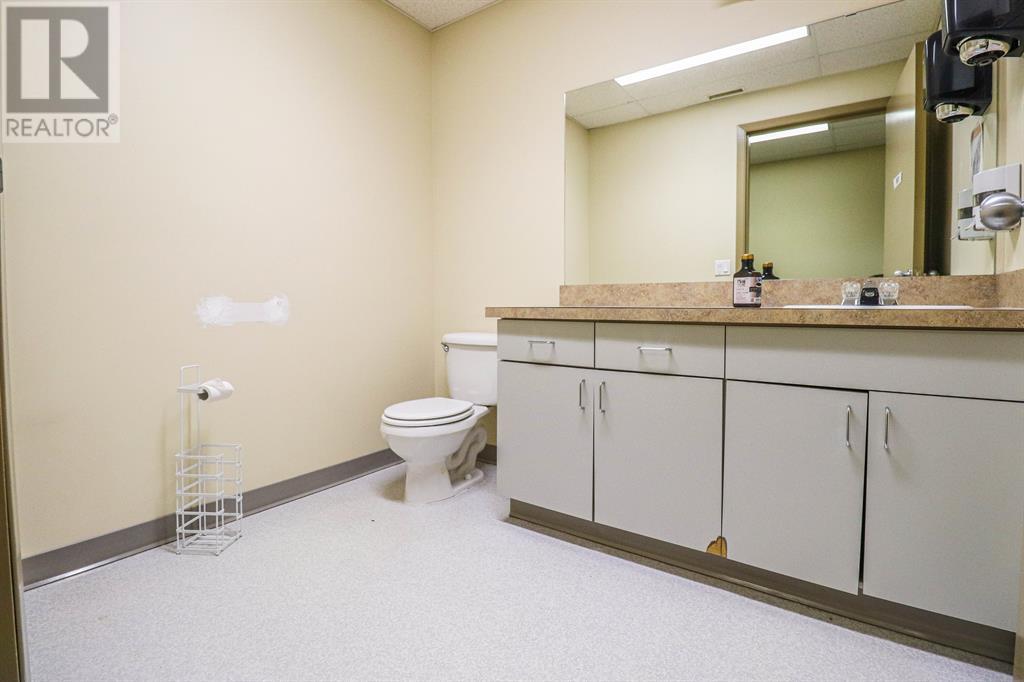 10109 97 Avenue Property Photo 39