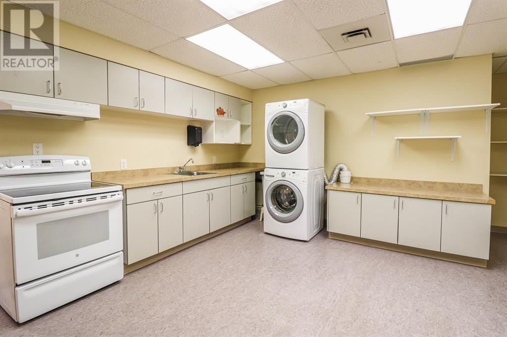 10109 97 Avenue Property Photo 43