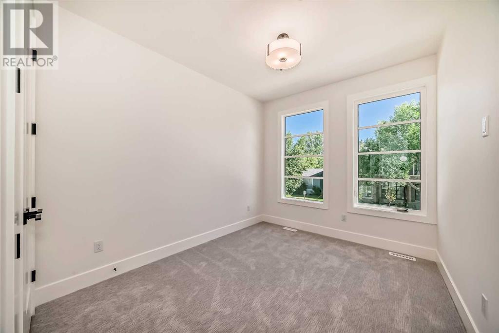 5005 21a Street Sw Property Photo 29