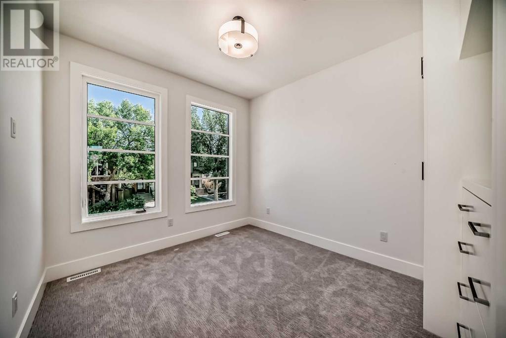 5005 21a Street Sw Property Photo 31
