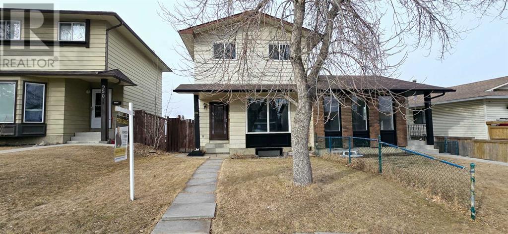 948 Berkley Drive Nw Property Photo