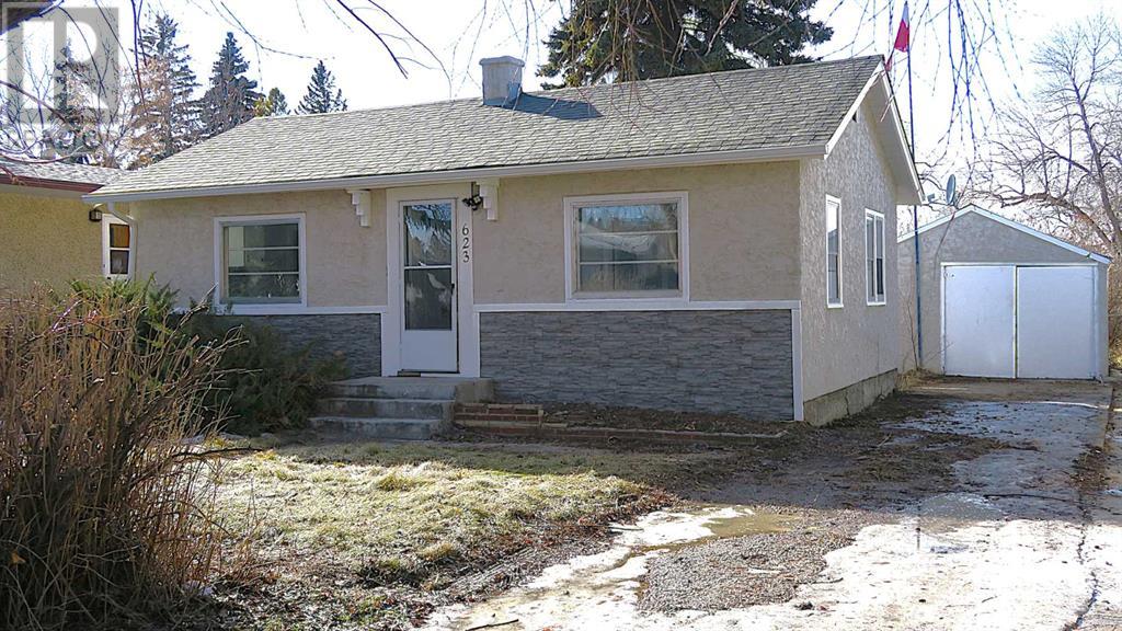623 Centre Street Property Photo